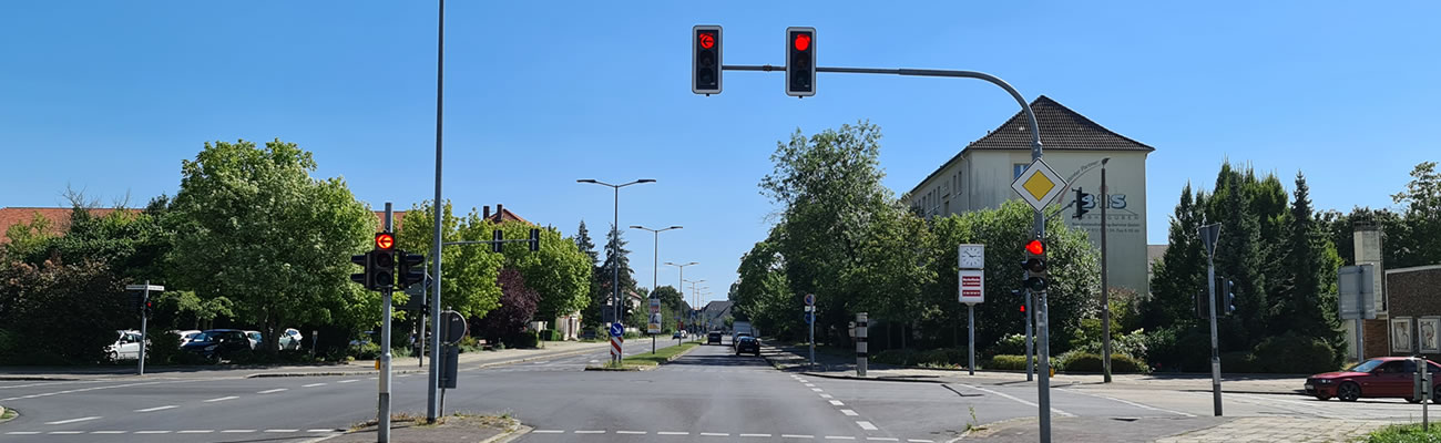 Blid: Neuer Blitzer Guben Poliscan Speed Red, Ampelblitzer